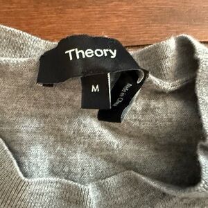 Theory Women's Gray Crewneck Sweater